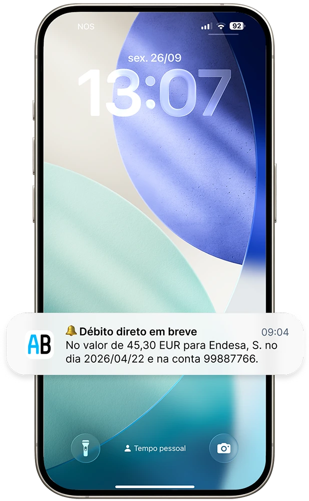 Ecrã da App ActivoBank com alertas antes do débito direto em conta